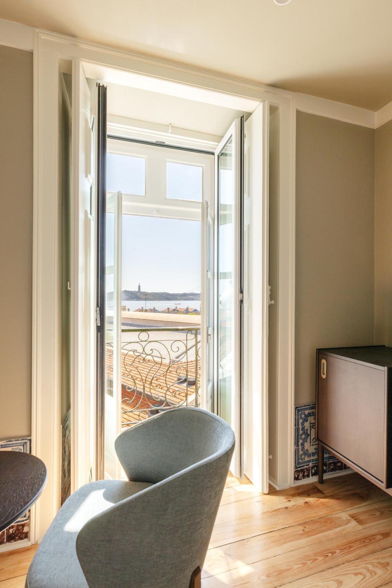 Dare Lisbon River Экстерьер фото